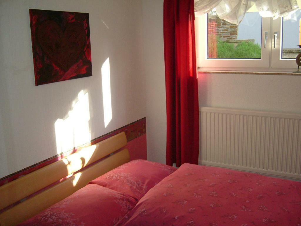 Ferienwohnung Querbach Burgen  Exterior foto